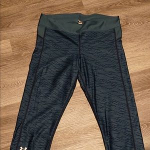 Under Armour capri leggings